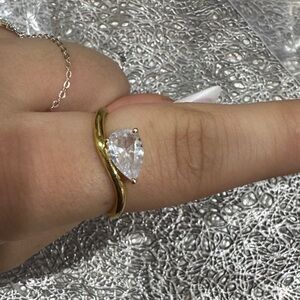 Elegant Gold and Silver Teardrop Ring